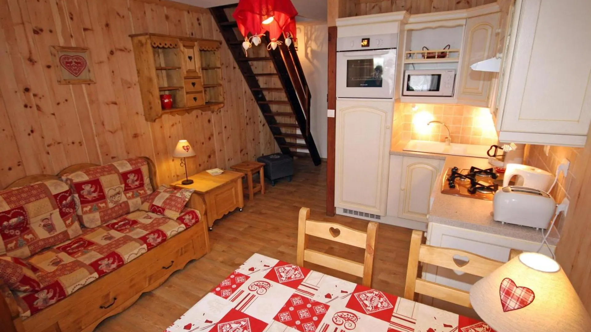 Duplex Cosy 4 Pers. A Valloire, Proche Telecabine Et Loisirs, Avec Jardin Et Parking Prive - Fr-1-263-206
